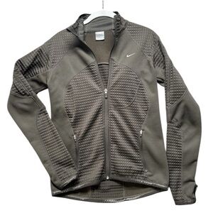 Nike Fit Therma Jacket Womens Small
Olive Green Zip Logo Army Athleisure